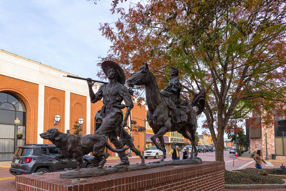 The Gateway Statue in Nacogdoches, 