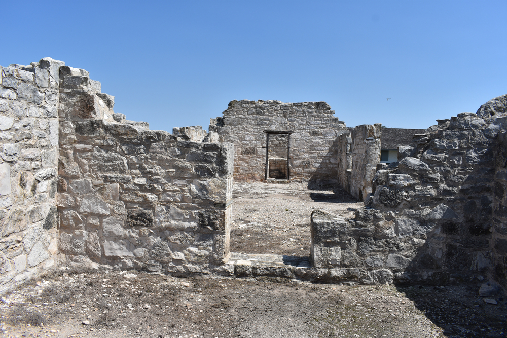 ruins of a fort historical sites in texas