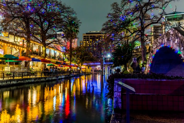 10 Festive Ways To Celebrate Christmas In San Antonio Texas Travel 365