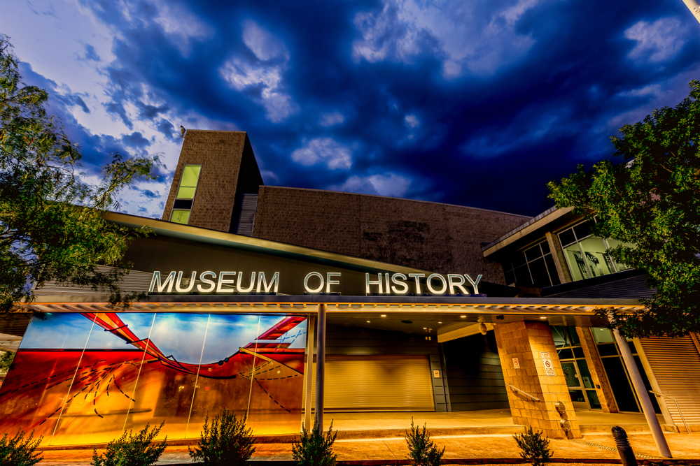 The El Paso Museum of History at night.