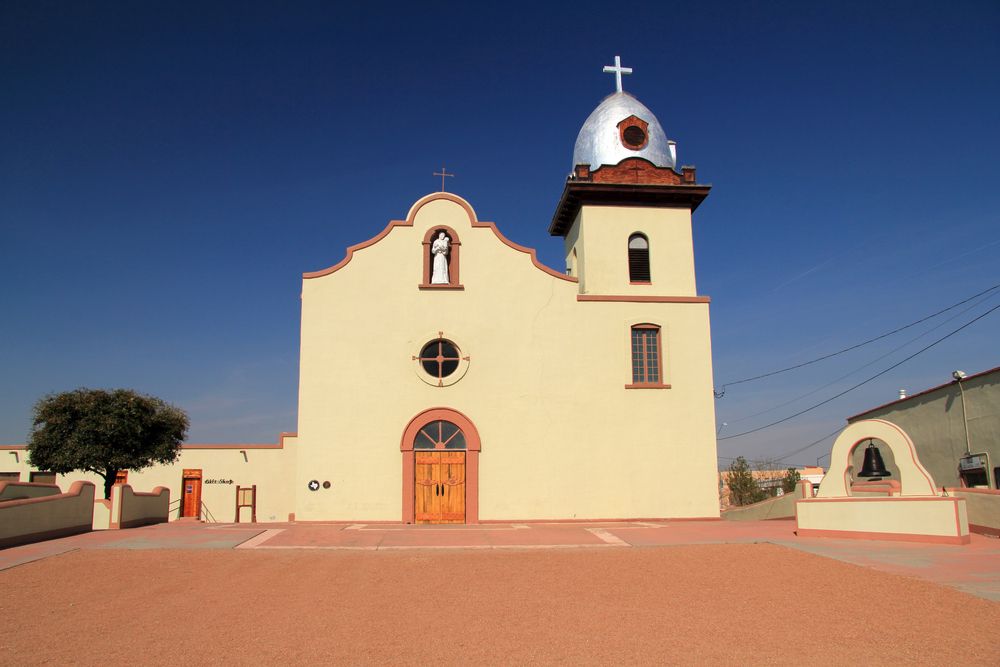 The Ysleta Mission looking beautiful in pretty light.
