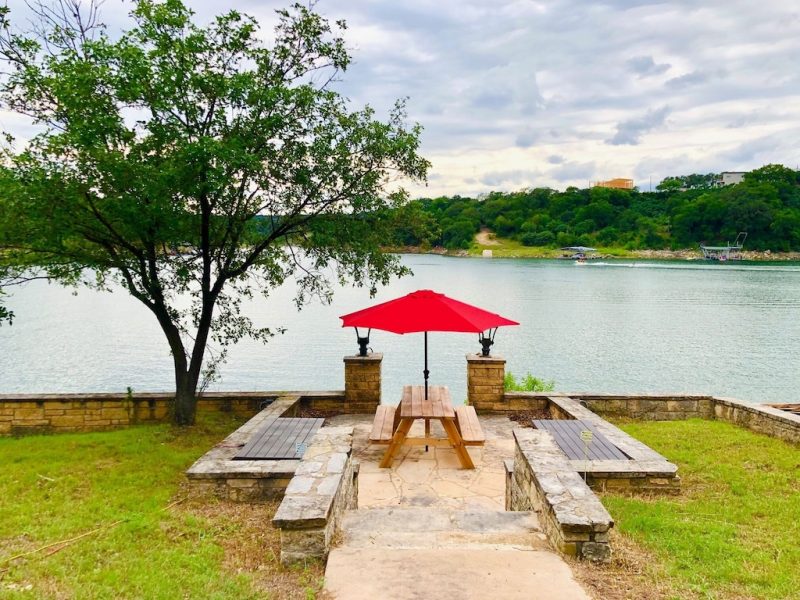 15 Cutest Cottages in Texas (Lakefront, Beachfront, and more!) Texas