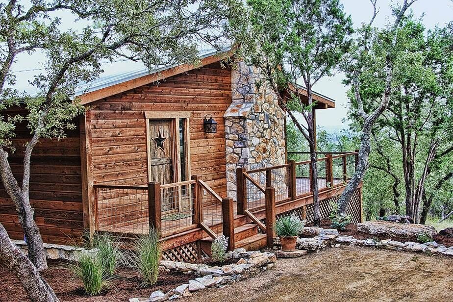 one of the romantic treehouses in texas