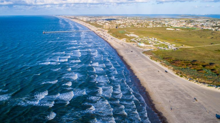 9 Best Beaches In Corpus Christi (And Nearby!) - Texas Travel 365