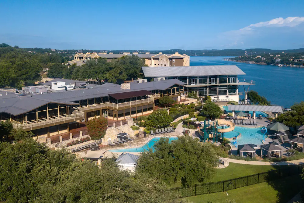 A view of the whole campus of the Lakeside Spa in Texas vacation spots-- including their huge pool and swim-up bar!