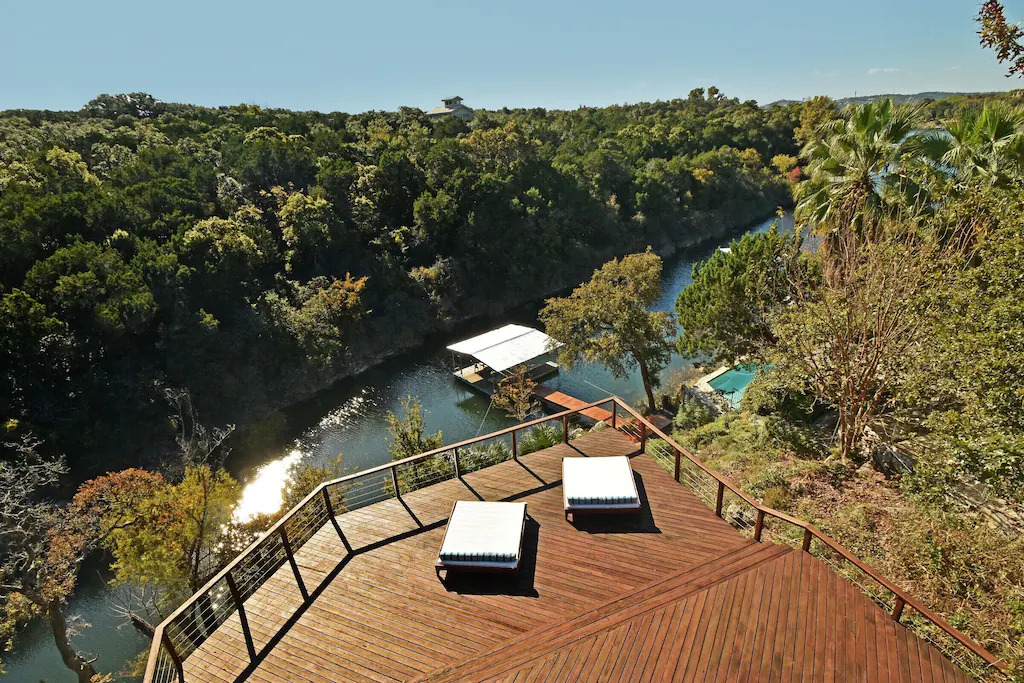 Photo of the deck at the Lake Travis cabin.
